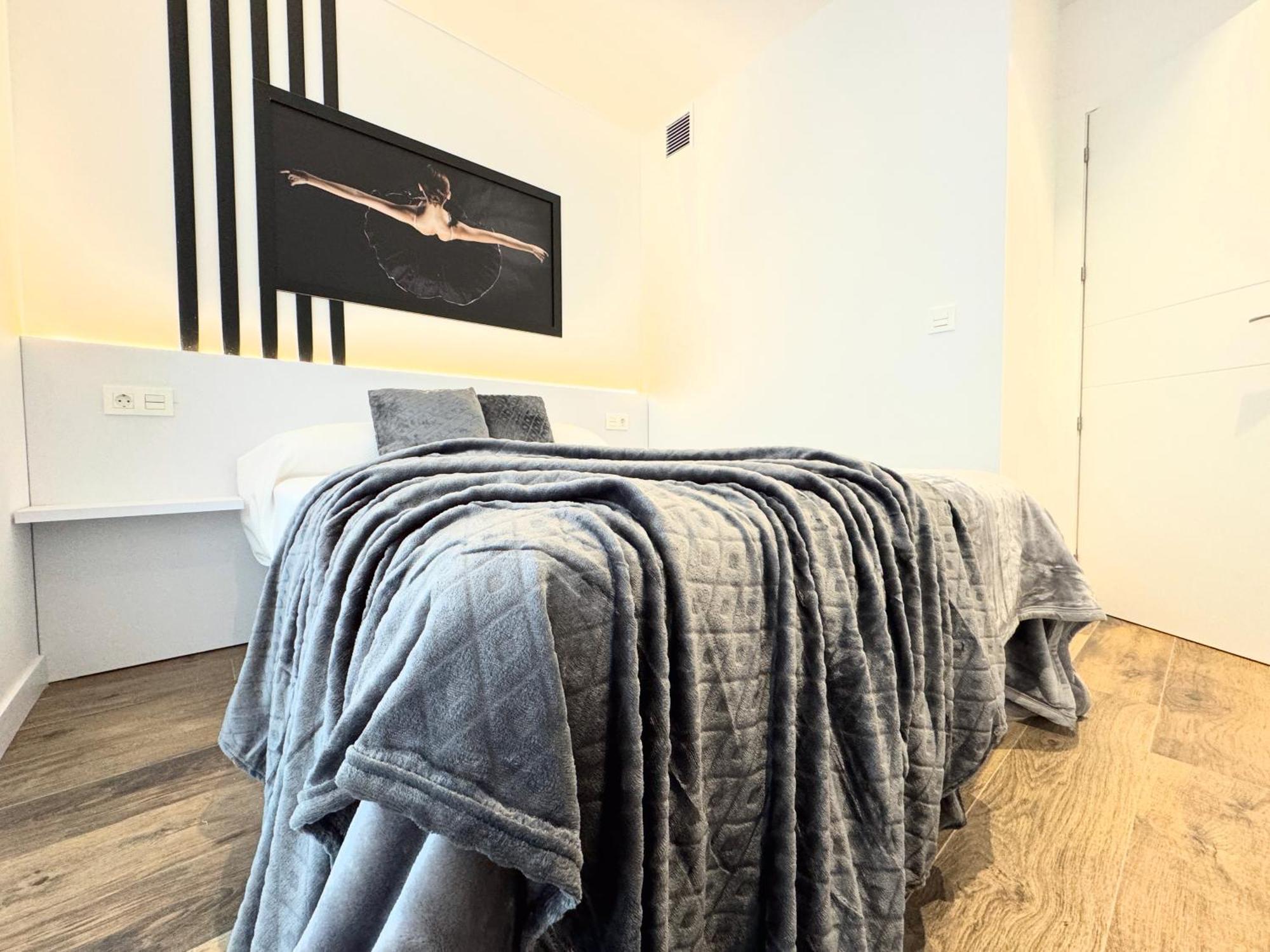 Apartamentos Turisticos Identia Sport León Zewnętrze zdjęcie