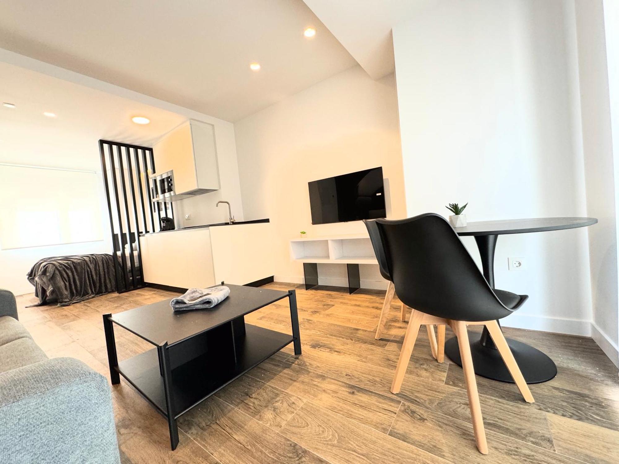 Apartamentos Turisticos Identia Sport León Zewnętrze zdjęcie