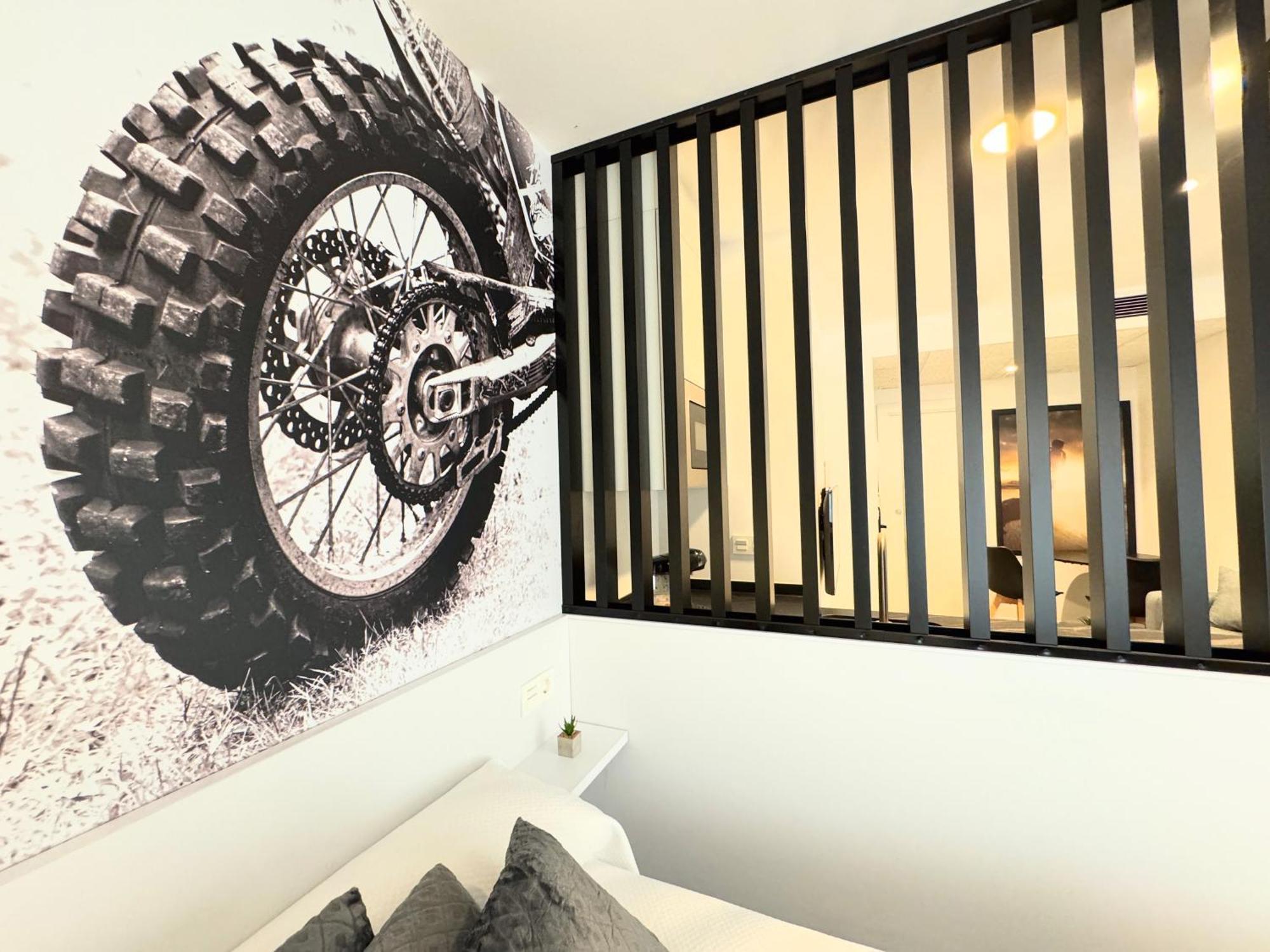 Apartamentos Turisticos Identia Sport León Zewnętrze zdjęcie
